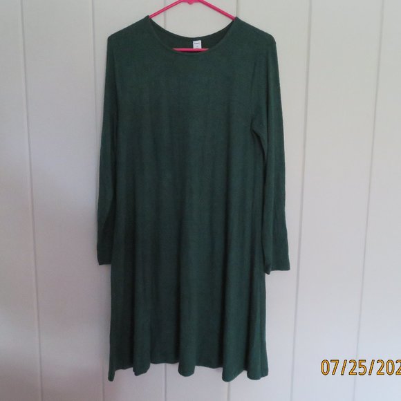 Old Navy Dresses & Skirts - Women's Long Sleeve Dress Old Navy size Medium